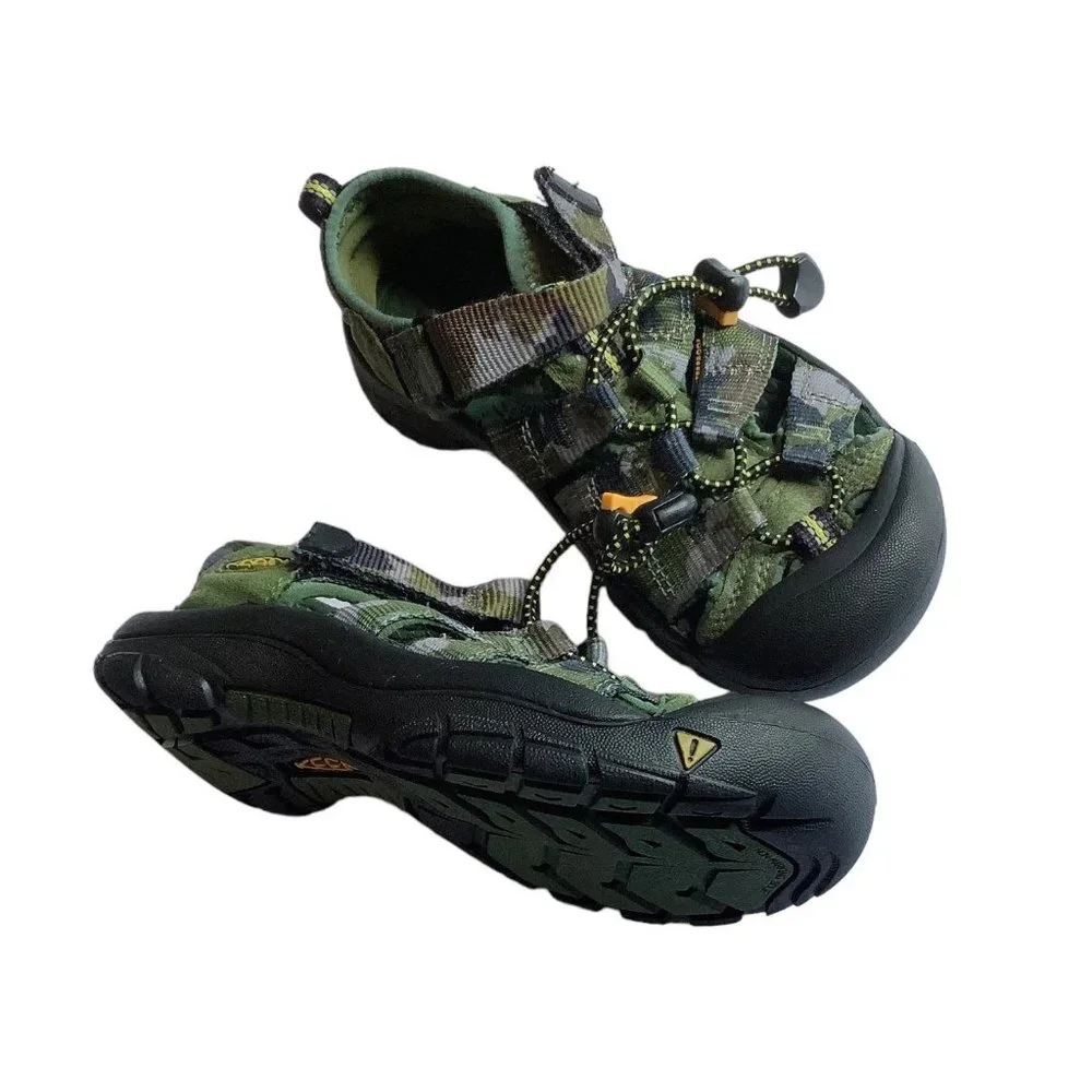 Keen Camouflage Newport H2 Hiking Sandals Kid Sz 1 Green Granola Girl Gorpcore‎